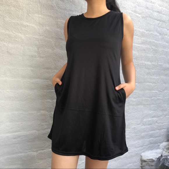 sleeveless swing dress with pockets